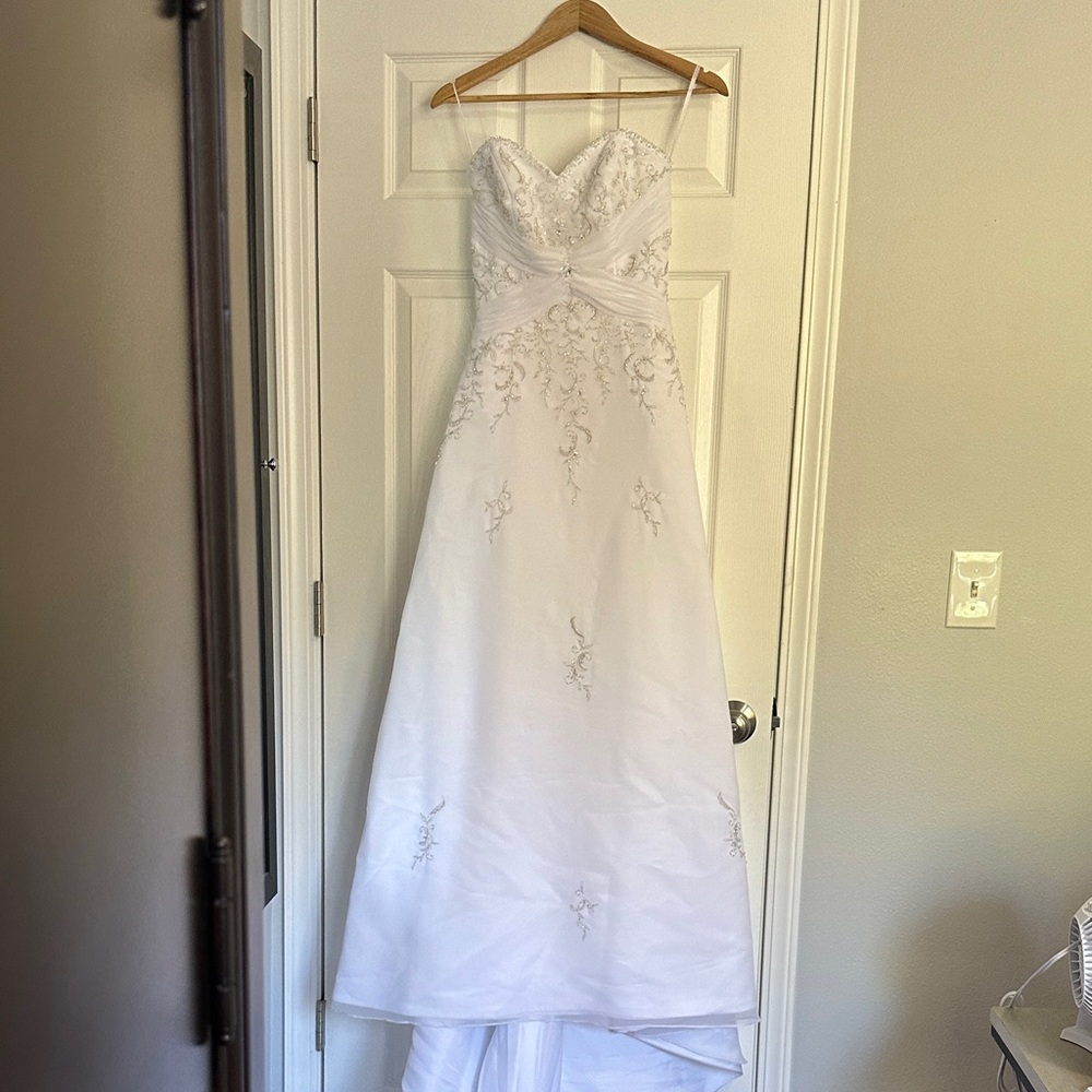 Mori Lee White Satin Wedding Dress